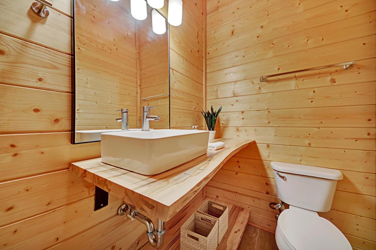 Gorgeous Large Mountain View Cabin W Hot Tub, Free Wifi, Games Villa เซอเวียร์วีล ภายนอก รูปภาพ