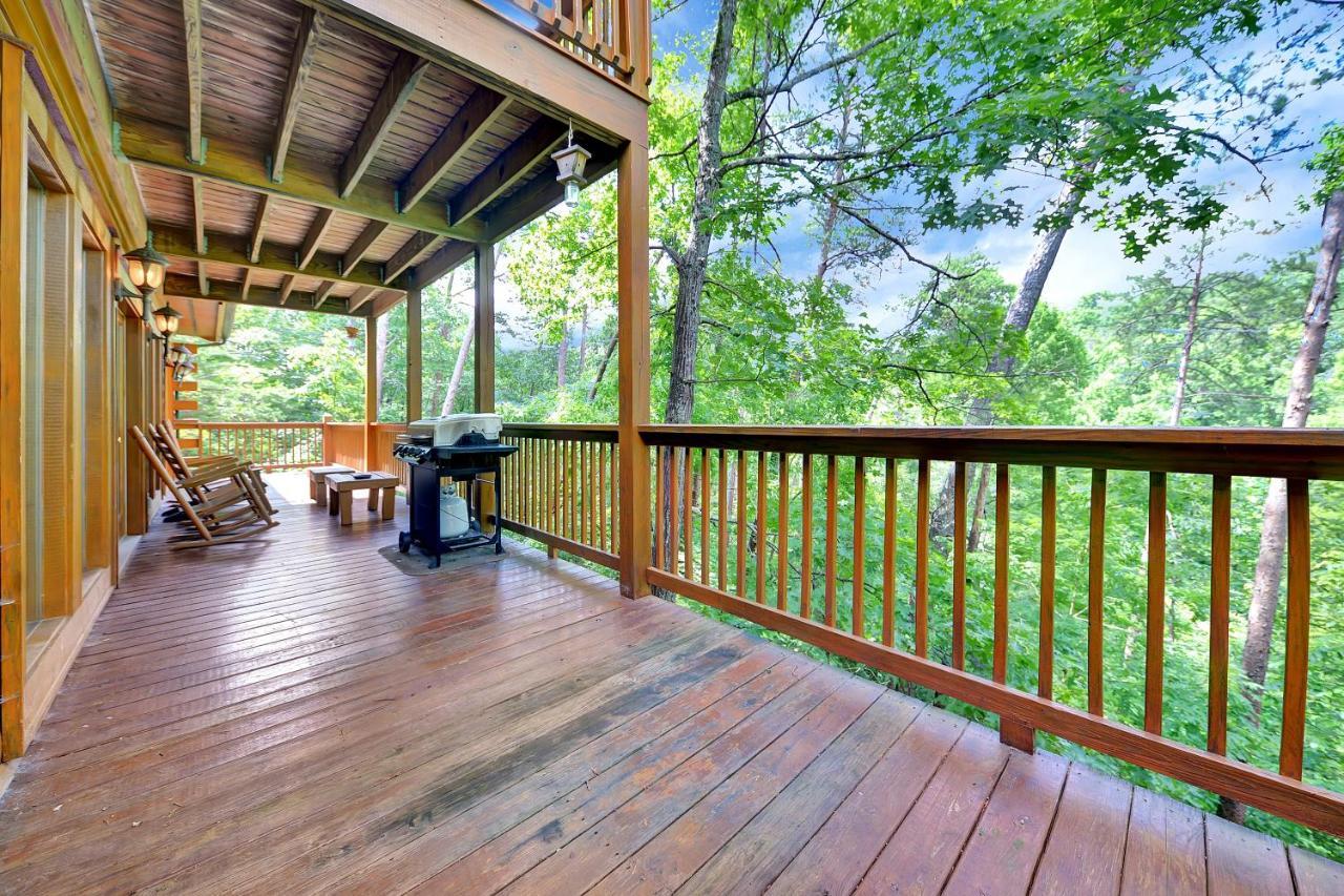 Gorgeous Large Mountain View Cabin W Hot Tub, Free Wifi, Games Villa เซอเวียร์วีล ภายนอก รูปภาพ